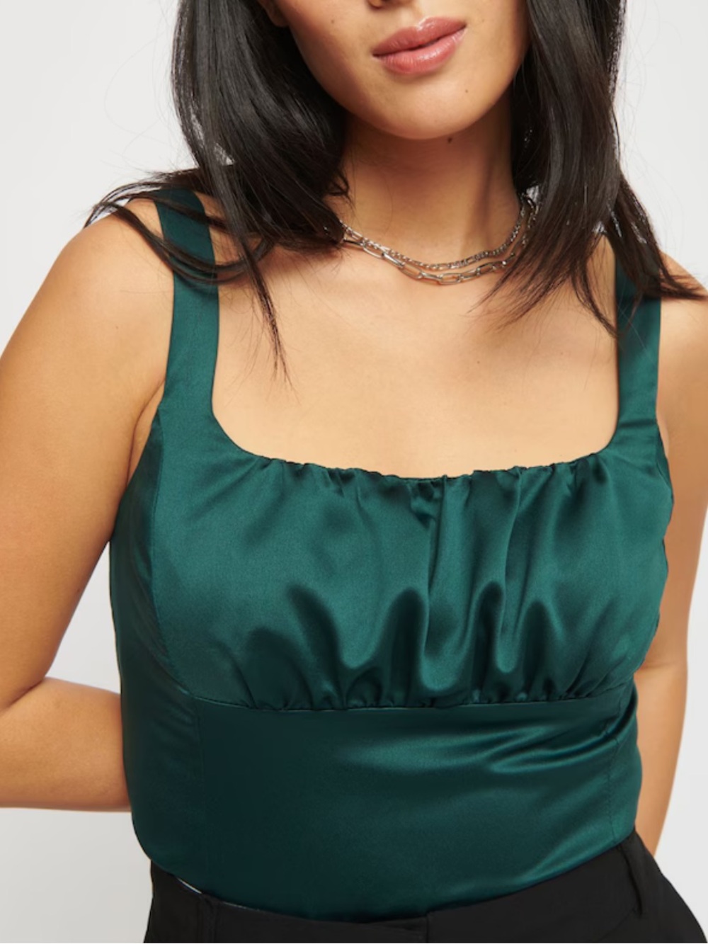 NWT Dynamite Harlow Ruched Bust Fitted Satin Cami in Ponderosa Pine XXS